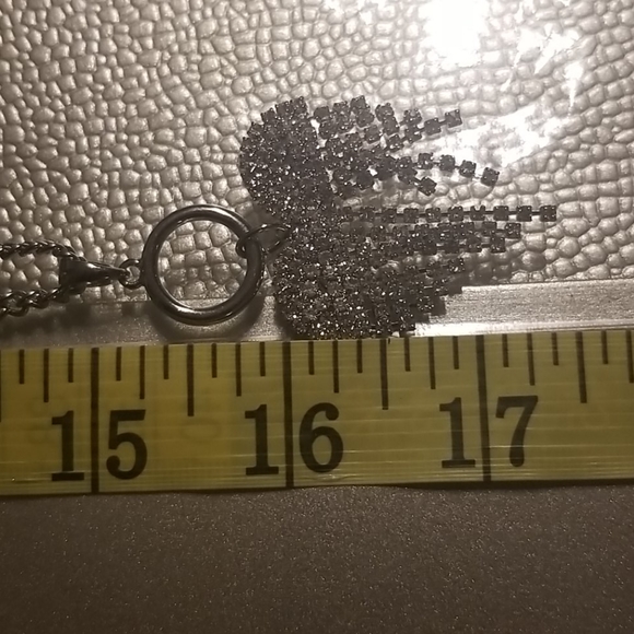 Guess necklace - Picture 3 of 3